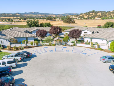 Ada's Lodge Elder Care Paso Robles - Memory Care Paso Robles - Dementia Care - Alzheimer Care Paso Robles Wine Country - Residential Home for Elderly - Senior Memory Care Residence